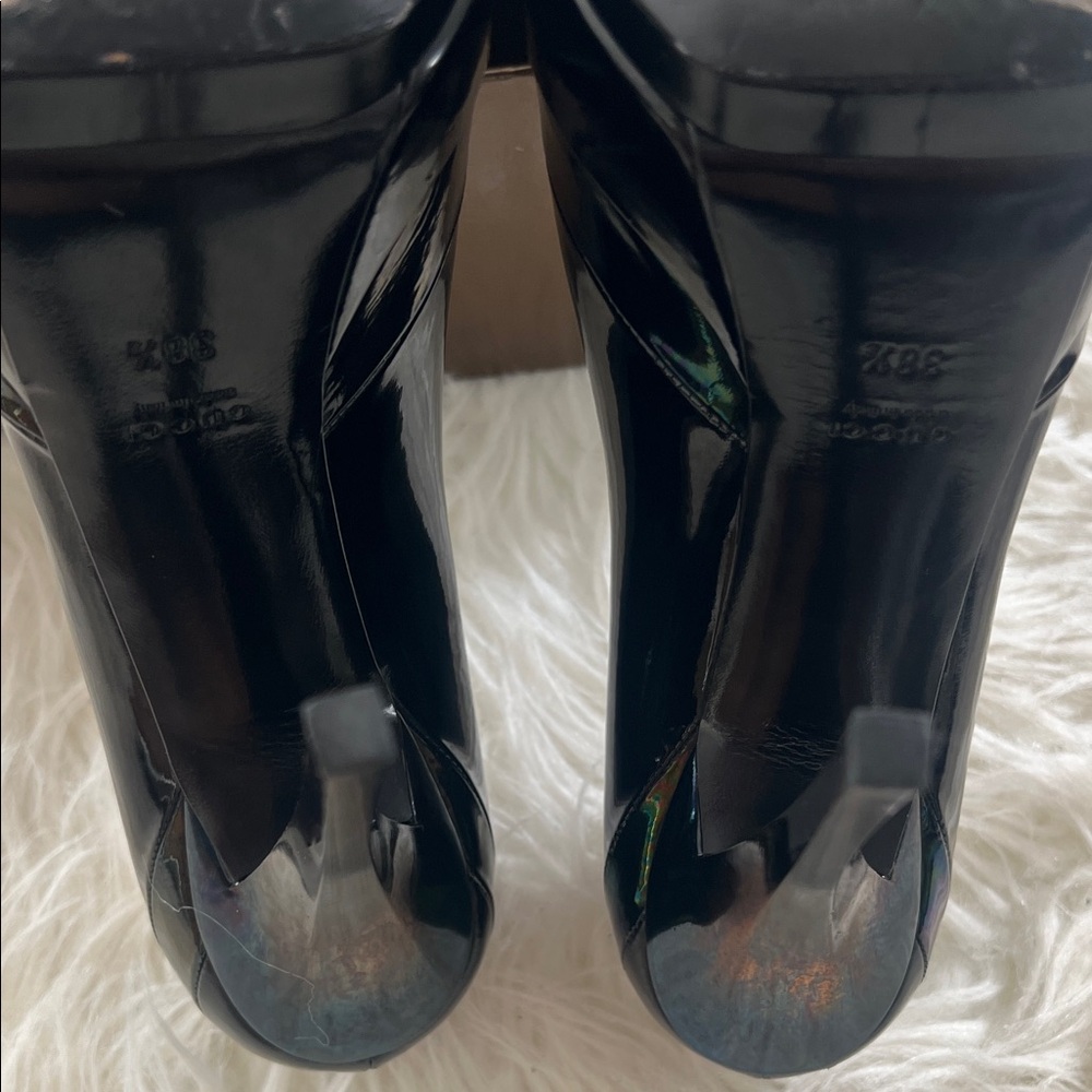 Gucci Black Patent Leather Heels - Picture 9 of 13